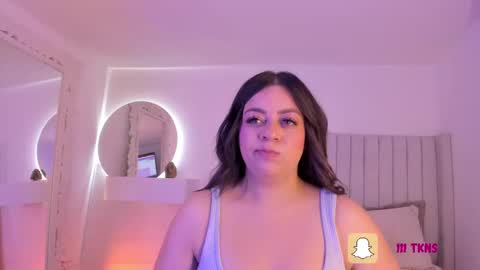 Sarah Bonneth online show from February 20, 2025, 11:20 am