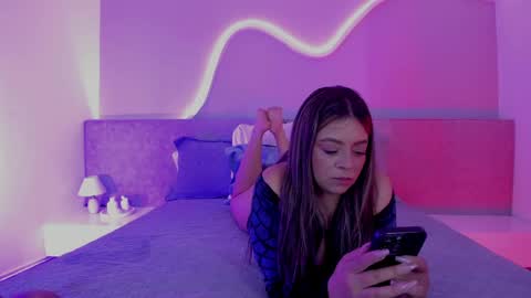 Snapshot of sarah_bonneth chatting on May 6, 2026, 12:10 pm Sarah Bonneth online show from May 6, 2026, 12:10 pm