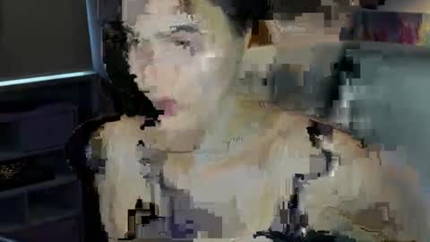 Sarah online show from October 12, 2025, 8:46 am