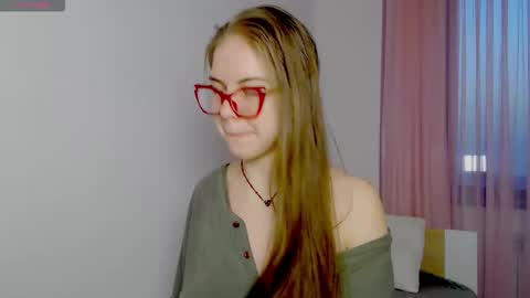 Sarah online show from March 14, 2026, 1:05 pm