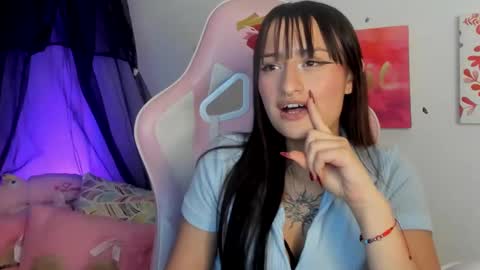 Snapshot of sarah_ramirez777 chatting on December 29, 2024, 7:06 am Sarah Ramirez online show from December 29, 2024, 7:06 am