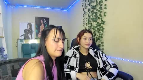 Snapshot of sarah_ramirez777 chatting on February 6, 2025, 12:43 am Sarah Ramirez online show from February 6, 2025, 12:43 am
