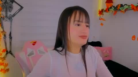 Snapshot of sarah_ramirez777 chatting on October 18, 2025, 6:37 am Sarah Ramirez online show from October 18, 2025, 6:37 am