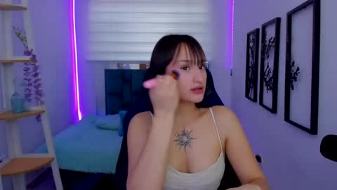 Snapshot of sarah_ramirez777 chatting on November 13, 2025, 7:57 pm Sarah Ramirez online show from November 13, 2025, 7:57 pm