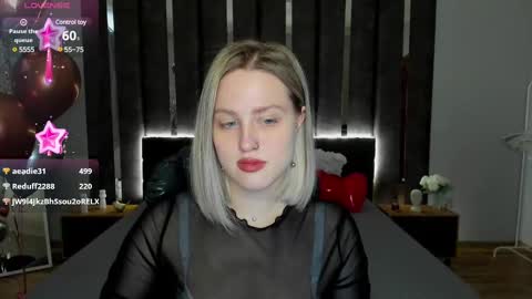 Snapshot of sarah_soul chatting on February 22, 2025, 6:50 am Sarah online show from February 22, 2025, 6:50 am