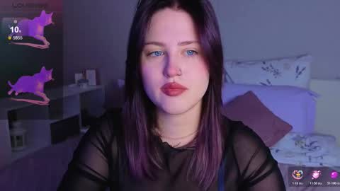 Sarah online show from November 20, 2025, 11:48 pm