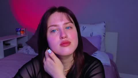 Sarah online show from May 28, 2026, 11:02 pm