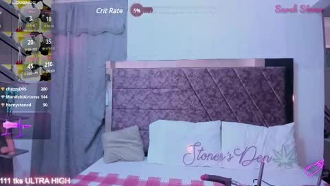 Snapshot of sarah_stoner chatting on February 14, 2025, 10:47 pm Loren online show from February 14, 2025, 10:47 pm