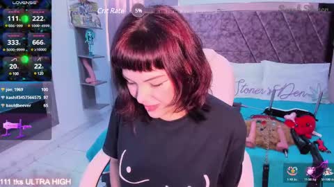 Snapshot of sarah_stoner chatting on February 27, 2025, 7:26 pm Loren online show from February 27, 2025, 7:26 pm