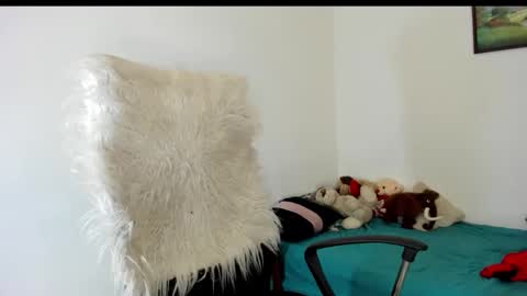 Sarah online show from November 28, 2025, 9:01 am