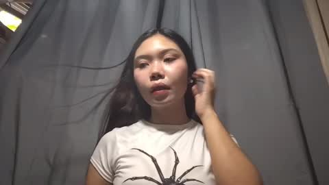 Sophia online show from May 5, 2026, 6:43 am