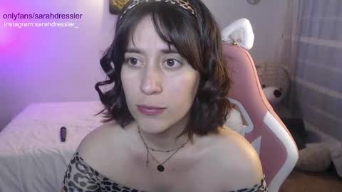 Snapshot of sarahdressler chatting on February 11, 2025, 11:01 pm sarahdressler online show from February 11, 2025, 11:01 pm