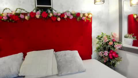 sara online show from November 12, 2025, 4:02 am