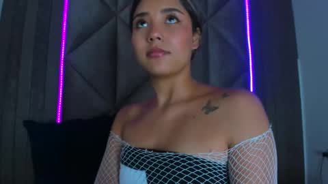 Snapshot of sarahevans__ chatting on March 6, 2025, 2:51 am Sarah Evans online show from March 6, 2025, 2:51 am