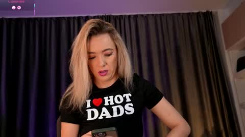 Snapshot of sarahjadore chatting on January 10, 2026, 7:37 pm Sarahjadore online show from January 10, 2026, 7:37 pm