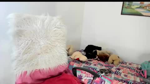 Sarah online show from November 13, 2025, 11:42 am