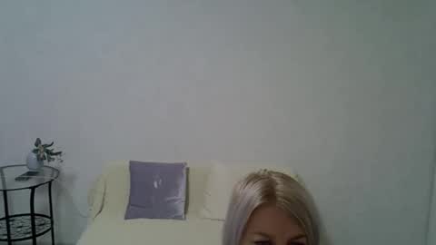 Snapshot of sarahphelps chatting on October 28, 2025, 9:39 pm sarahphelps online show from October 28, 2025, 9:39 pm