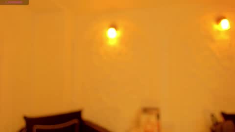 Sarah Rhodes online show from October 9, 2025, 11:30 am