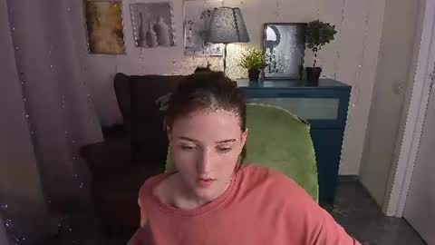 Sarah online show from June 21, 2026, 9:17 pm