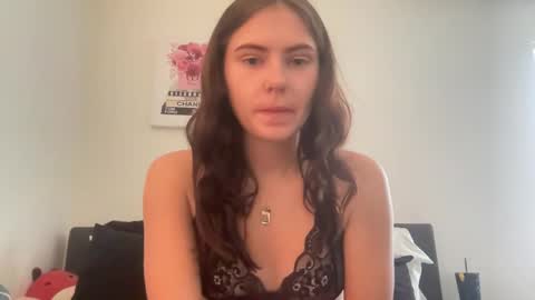 Snapshot of sarahxaoliver1 chatting on January 21, 2025, 7:17 pm SarahxOliver online show from January 21, 2025, 7:17 pm