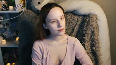 Snapshot of sarakaell chatting on December 3, 2024, 1:19 am Sara online show from December 3, 2024, 1:19 am