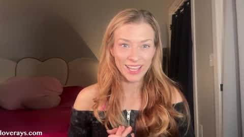 Back from Vacay  Follow for more here  online show from January 13, 2026, 3:23 am