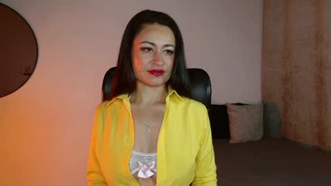 Snapshot of saramilf_69 chatting on January 18, 2025, 12:04 pm saramilf_69 online show from January 18, 2025, 12:04 pm