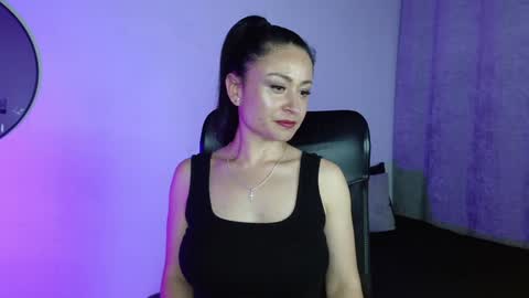 Snapshot of saramilf_69 chatting on January 25, 2025, 4:24 pm saramilf_69 online show from January 25, 2025, 4:24 pm