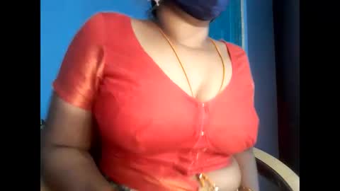 Tamil-saranya online show from December 6, 2024, 5:20 am