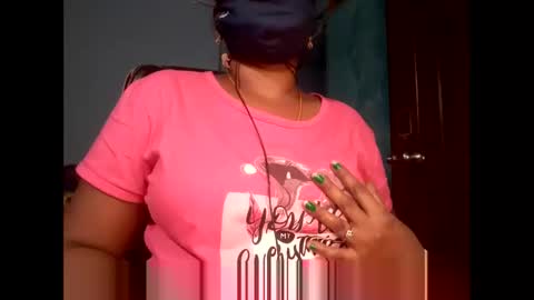 Tamil-saranya online show from December 25, 2024, 4:32 pm