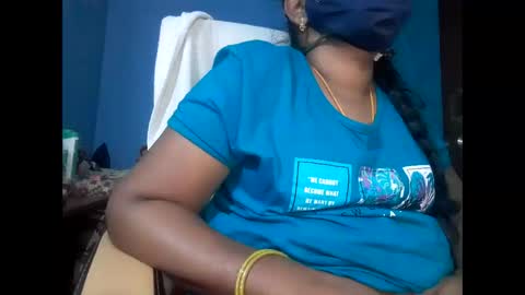 Tamil-saranya online show from January 3, 2025, 9:15 am