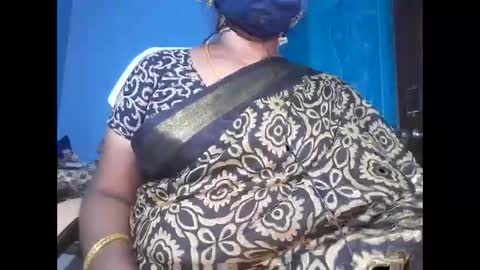 Tamil-saranya online show from January 4, 2025, 4:43 pm