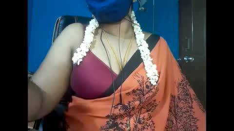 Tamil-saranya online show from January 23, 2025, 4:52 am