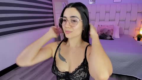 Sara online show from December 13, 2024, 11:17 pm