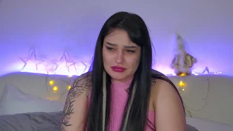 Monica online show from December 8, 2024, 4:18 pm