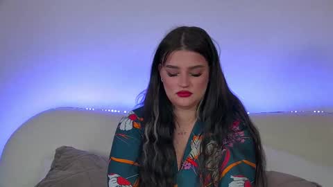 Monica online show from March 2, 2025, 12:32 pm