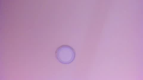   online show from February 4, 2025, 2:32 pm