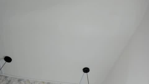   online show from March 4, 2025, 11:40 am