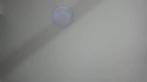   online show from March 11, 2025, 11:33 am