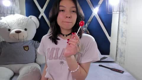   online show from March 11, 2025, 2:40 pm