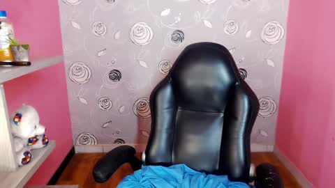 Snapshot of sarasofia44 chatting on February 1, 2025, 4:46 am Sara Sofia online show from February 1, 2025, 4:46 am