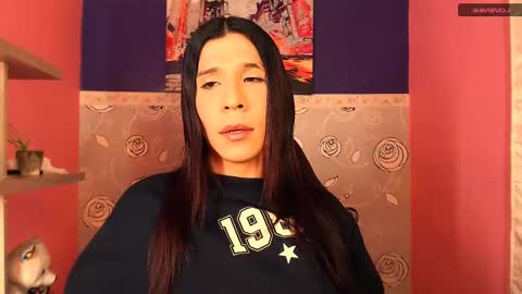 Snapshot of sarasofia44 chatting on March 2, 2025, 8:27 am Sara Sofia online show from March 2, 2025, 8:27 am
