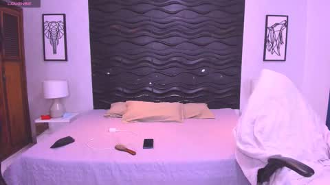 Snapshot of sarasofia44 chatting on November 22, 2025, 9:14 pm Sara Sofia online show from November 22, 2025, 9:14 pm