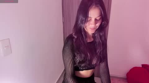 Sara   online show from April 11, 2026, 3:16 pm