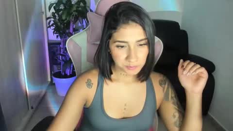 saratukkerr online show from November 28, 2025, 1:19 am