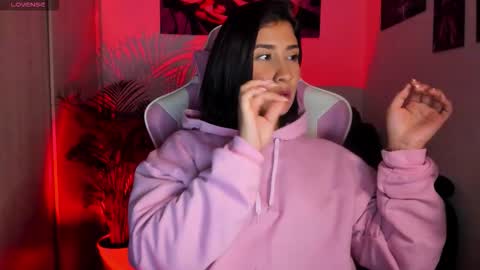 saratukkerr online show from January 7, 2026, 6:49 am