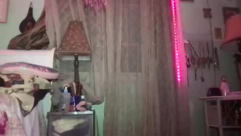 saraxcxo online show from November 13, 2025, 4:55 am