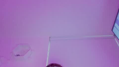 Saray  online show from September 10, 2025, 11:27 pm