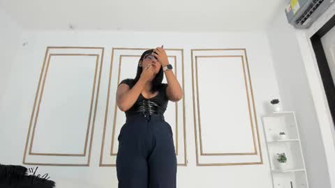 Saray Mardez online show from November 12, 2025, 12:05 pm