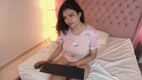 saray online show from November 1, 2025, 10:28 am